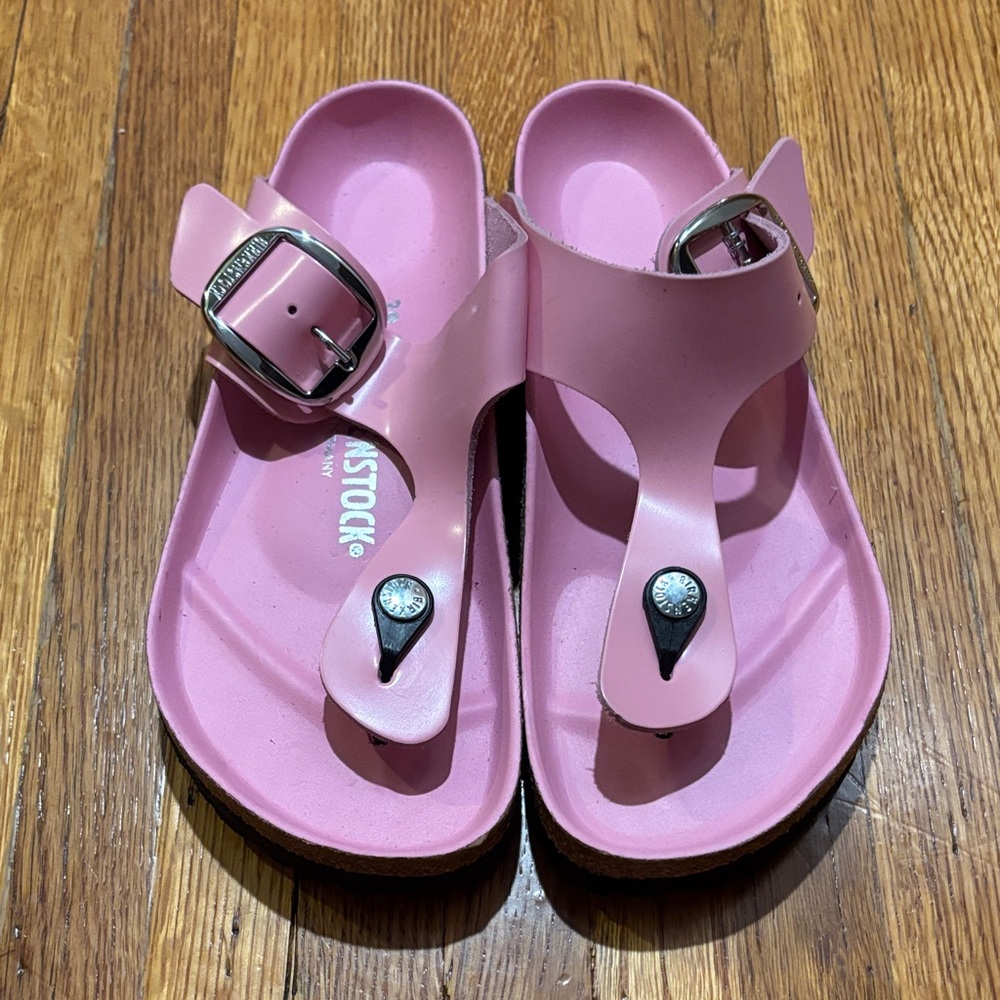 Birkenstock Pink Gizeh Big Buckle Sandals